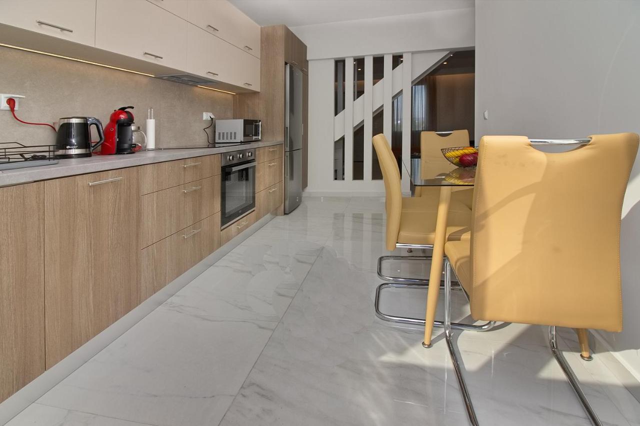 Garitsa Gem Suite Corfu  外观 照片